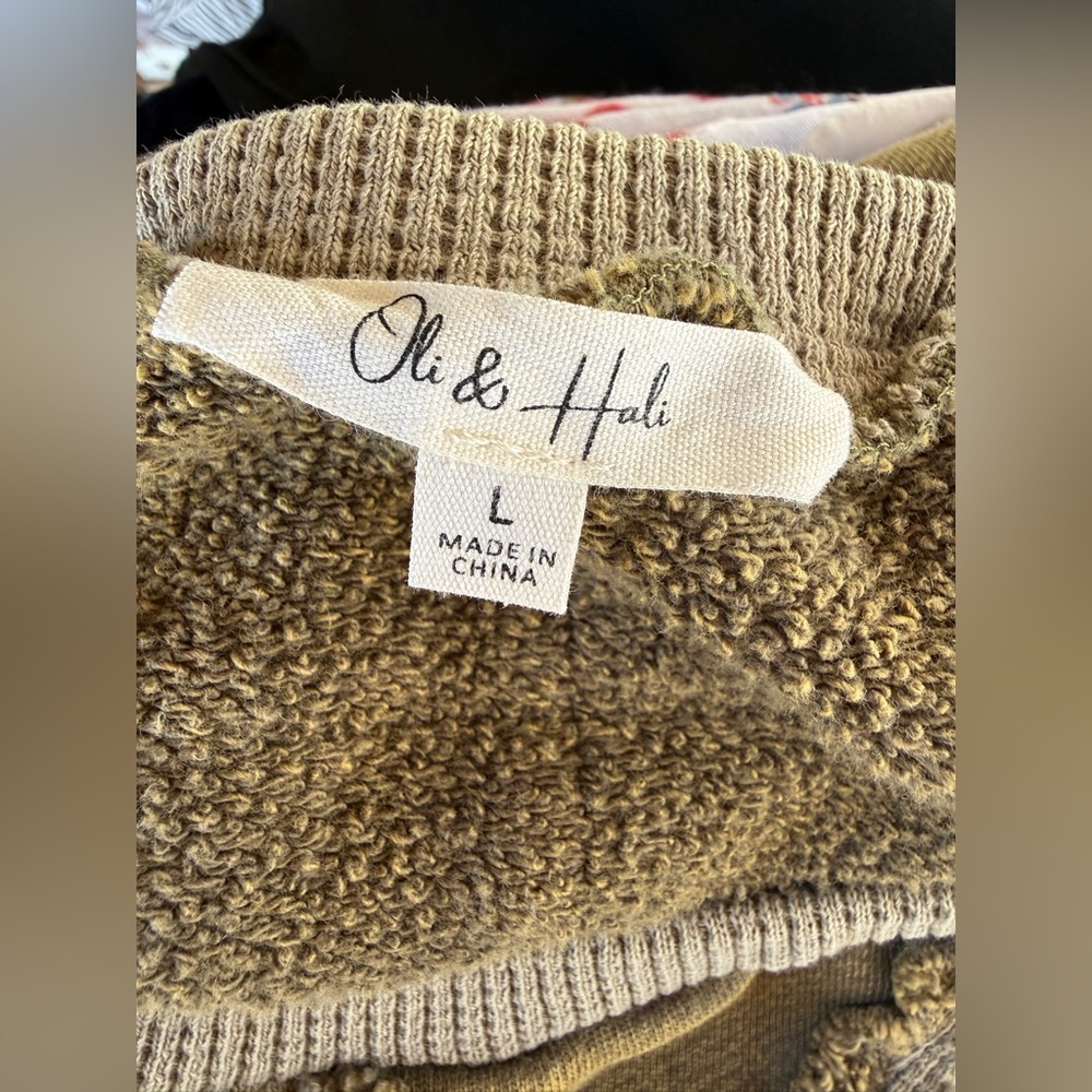Oil & Hali Star Patchwork Sweatshirt Boho Grunge Olive - Picture 5 of 5
